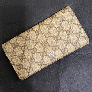 GUCCI Long Wallet Authentic